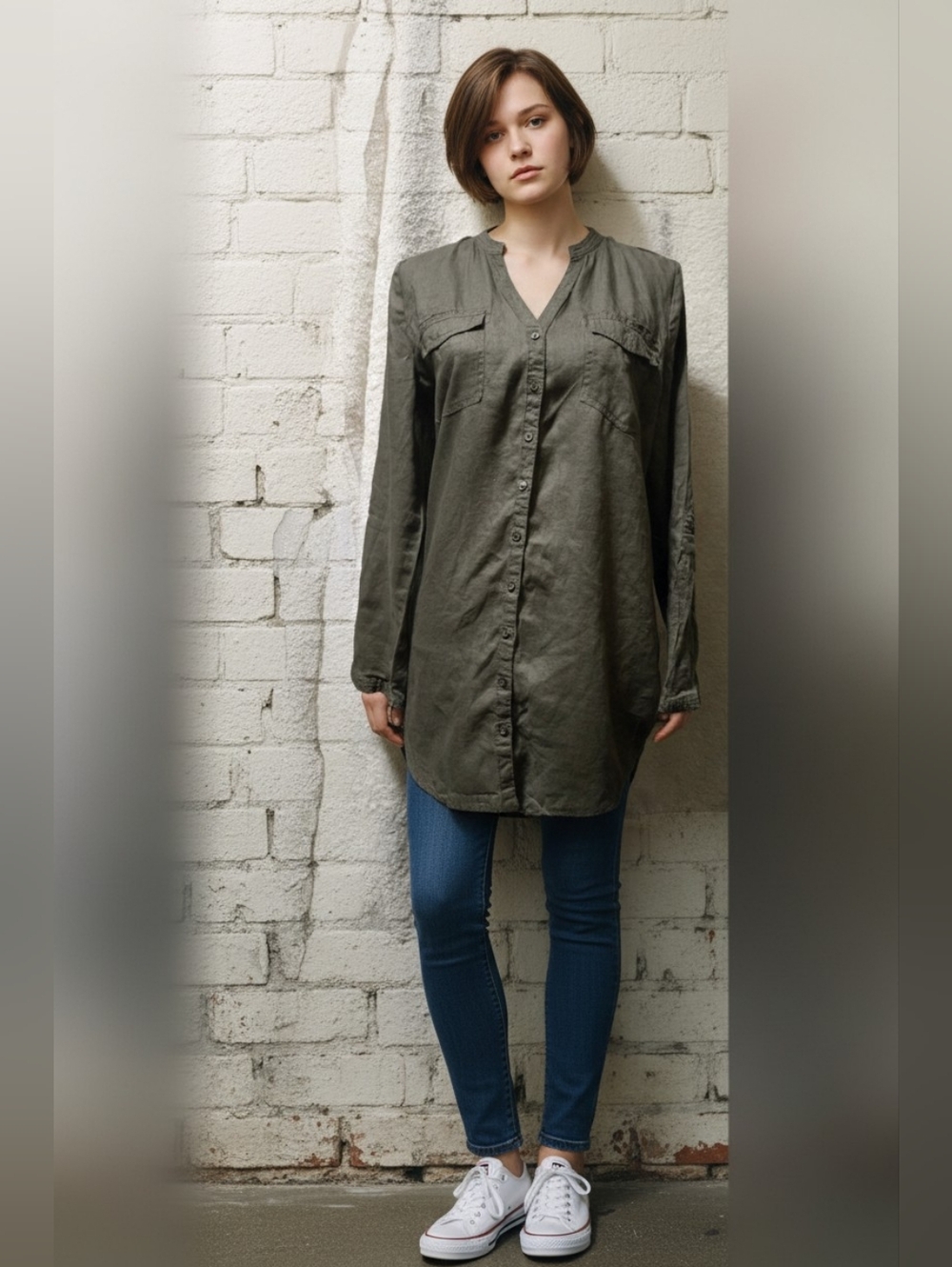 🥳2/$35🥳 Women’s Olive Green Button-Front Tunic Top